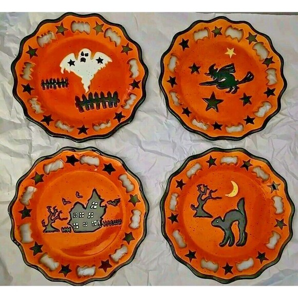 Rare Garden Ridge Halloween 4 Plates Ghost Witch Haunted House Cat Moon Star Bat - Picture 6 of 8